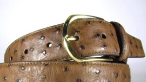 Lavorazione pellami giuntati e pregiati